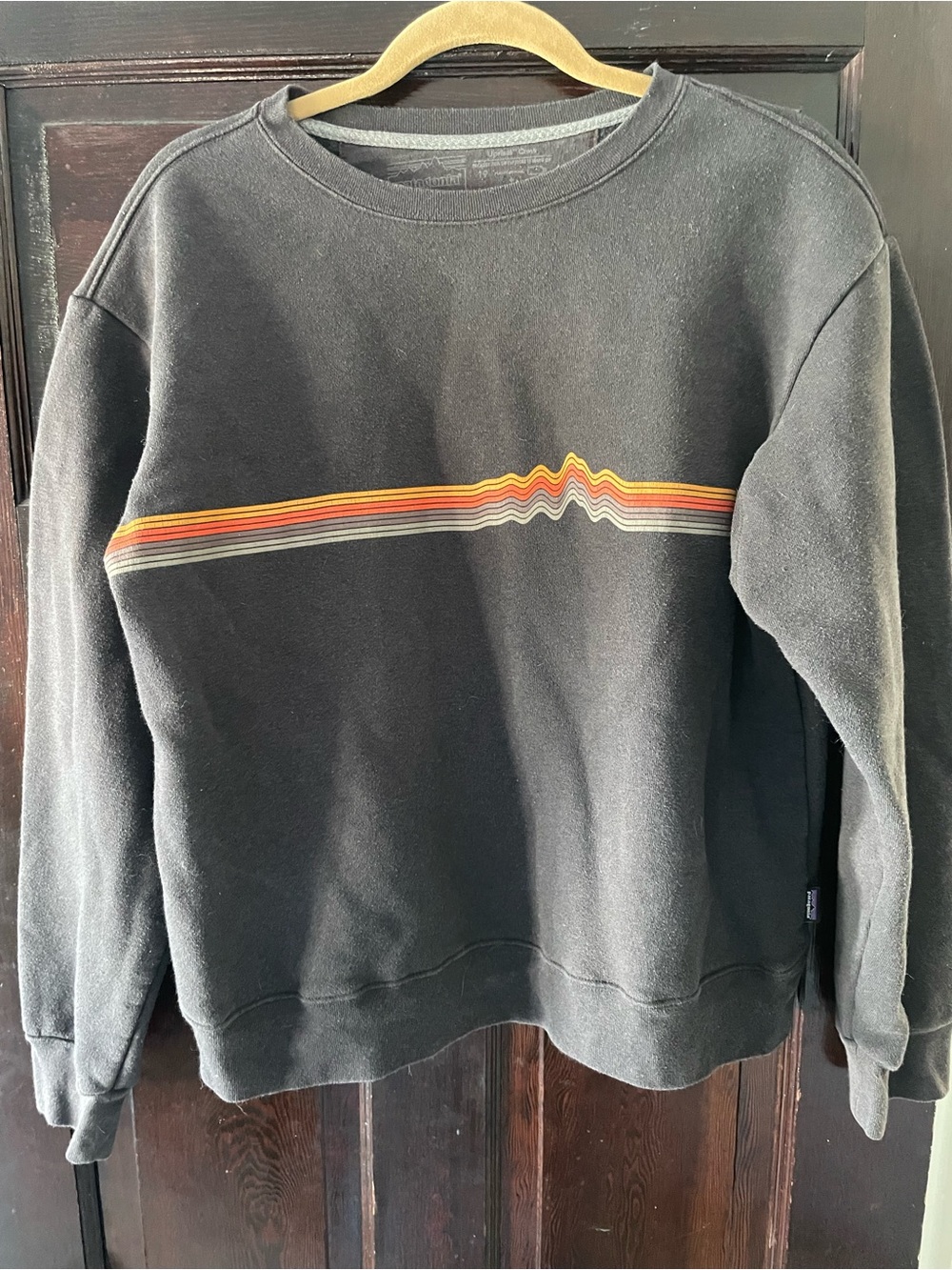 Patagonia women’s uprisal crewneck sweatshirt- dark grey